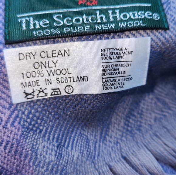 Large Multi-colour 100% Wool Scarf - Picture 10 of 10